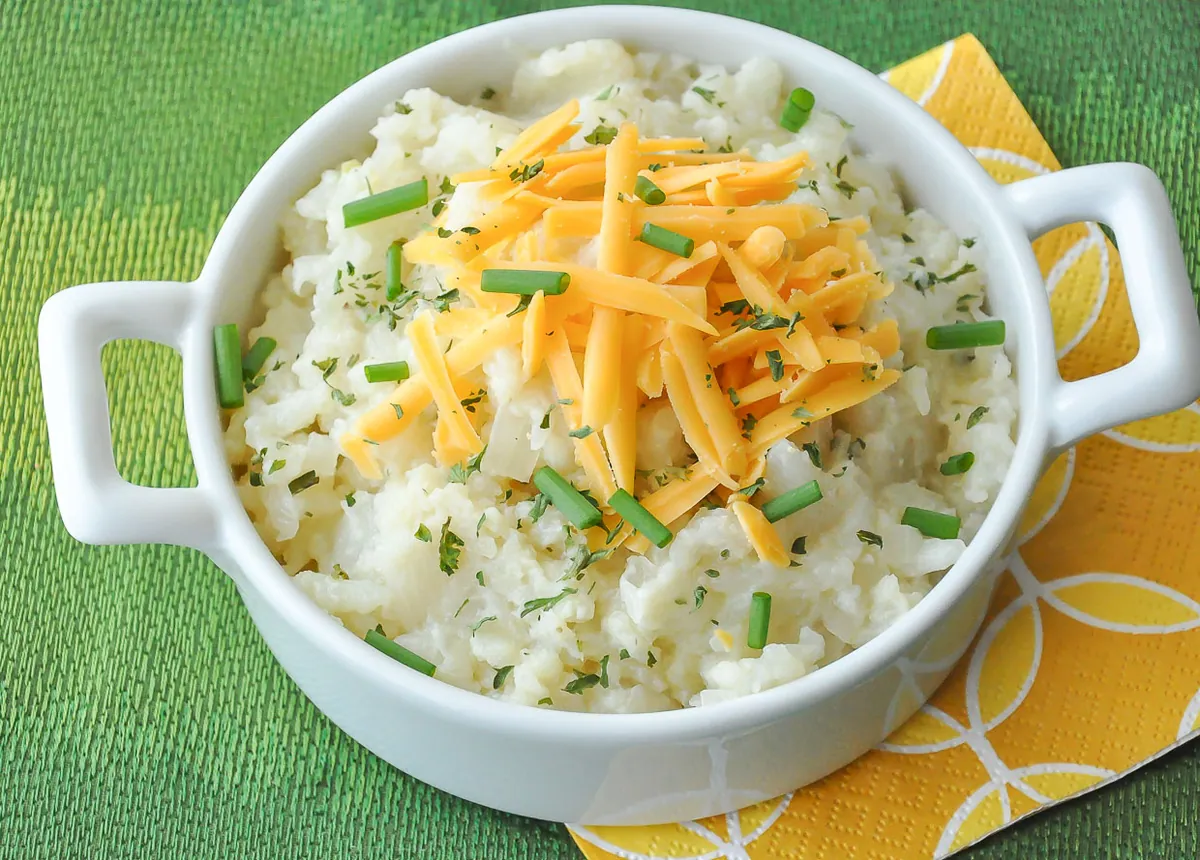 Mashed Cauliflower with Onions