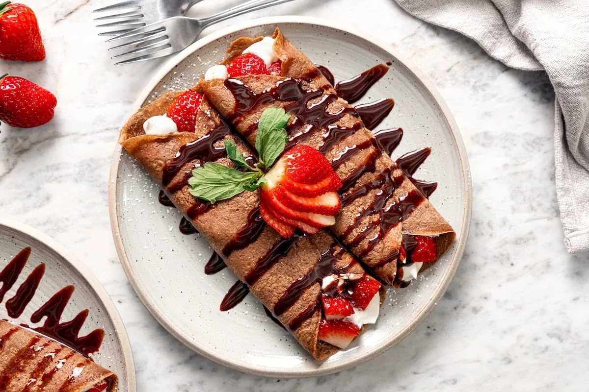 Chocolate Strawberry Crepes