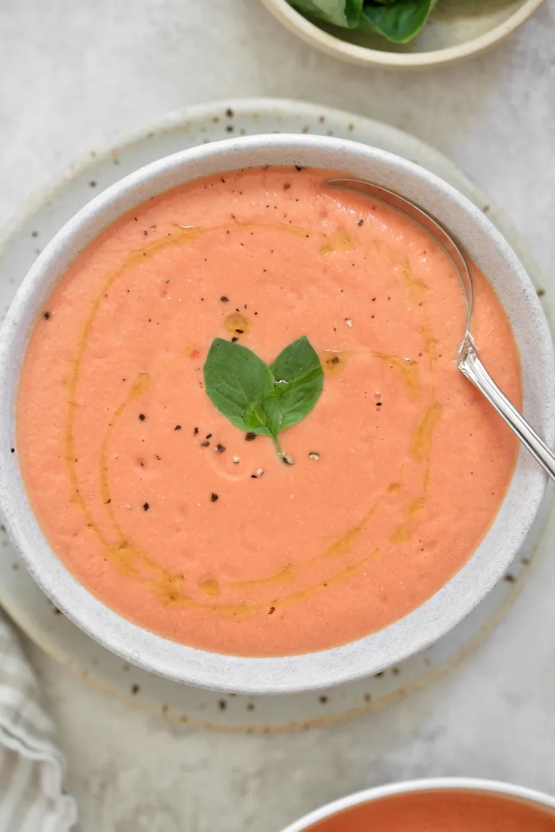 Creamy Vegan Tomato Soup