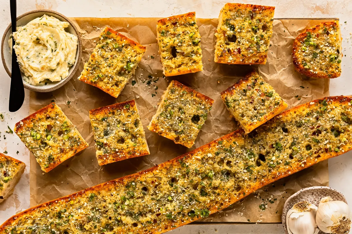 Roasted Garlic Bread