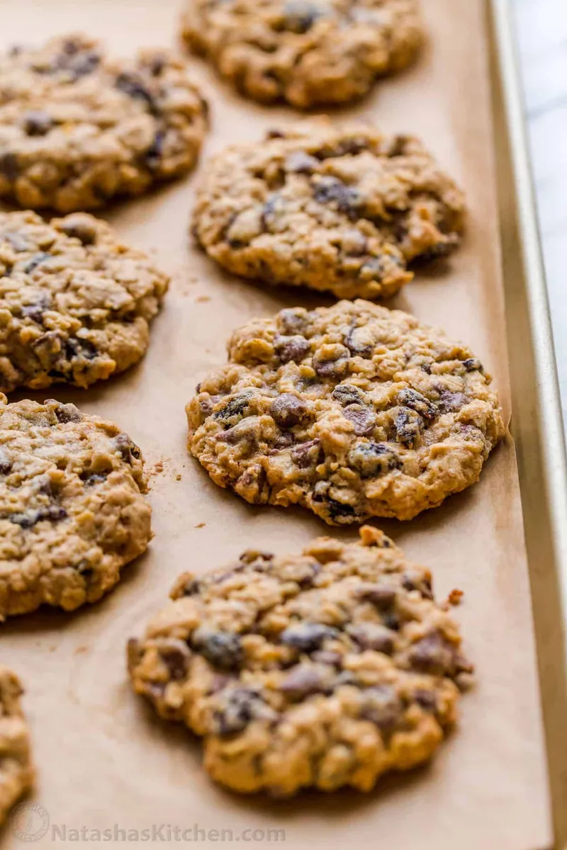 Oatmeal Raisin Cookies