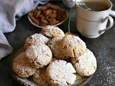 Cashew Ghoriba Biscuits