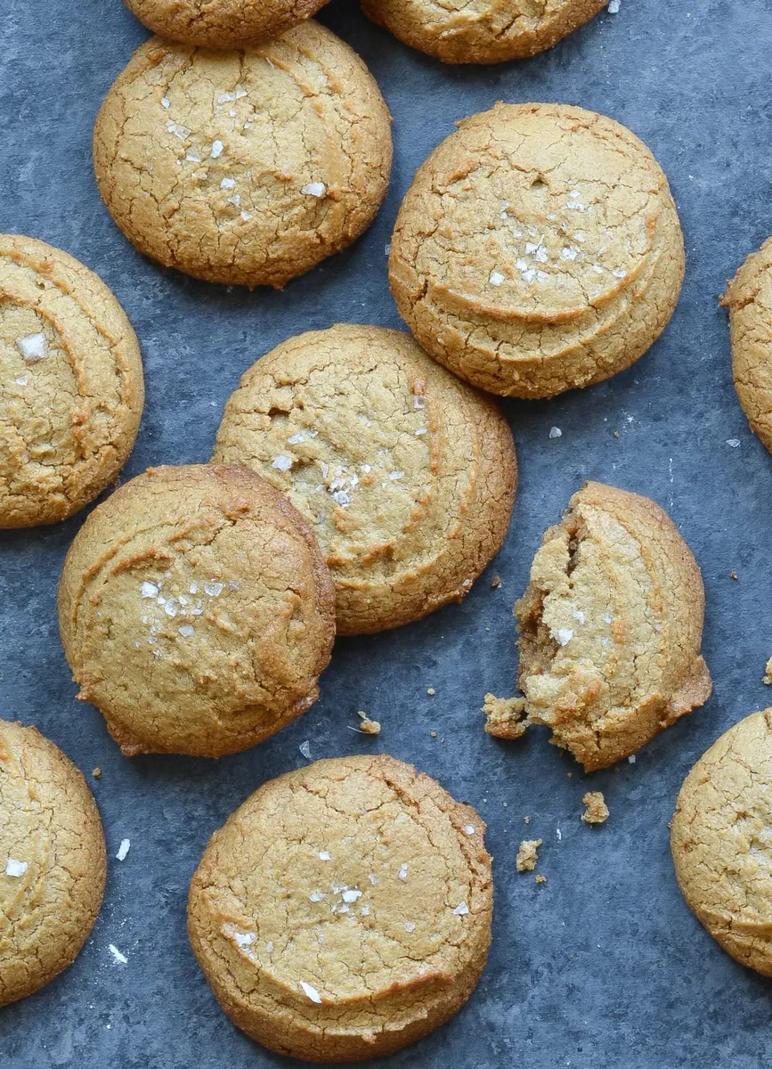 Flourless Peanut Butter Cookies