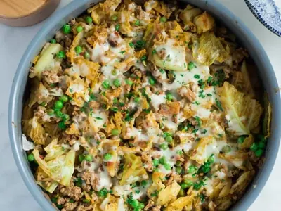 Ground Turkey Cabbage Skillet