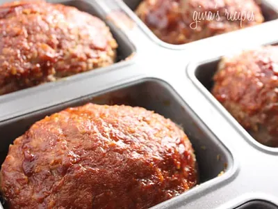 Petite Turkey Meatloaves