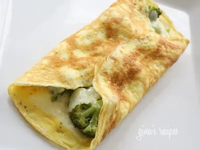 Broccoli Cheese Omelet