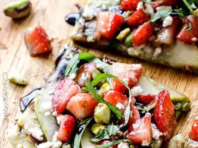 Pear Gorgonzola Pizza