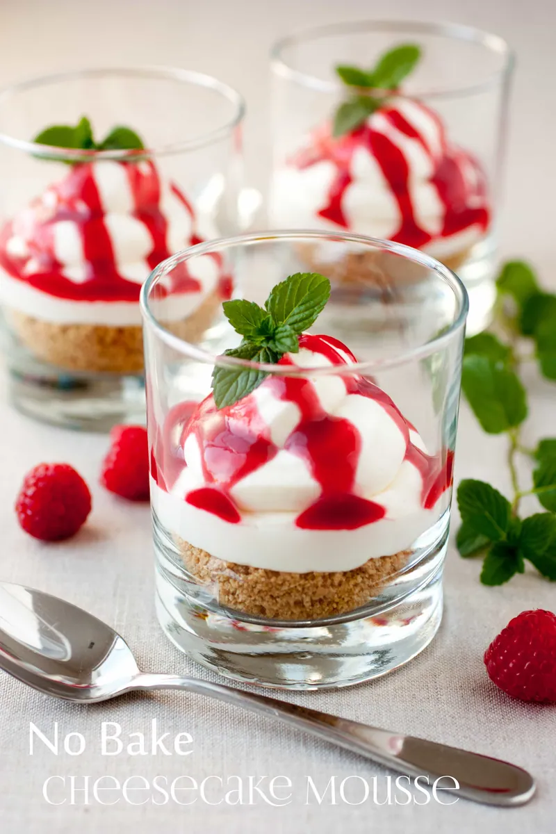 Cheesecake Mousse with Raspberry Sauce