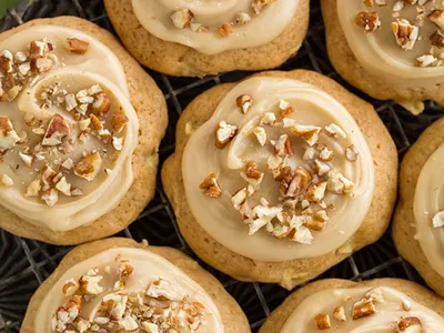 Caramel Apple Cookies