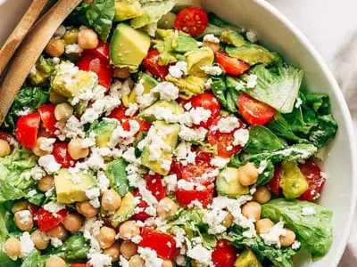 Balsamic Chickpea Avocado Salad