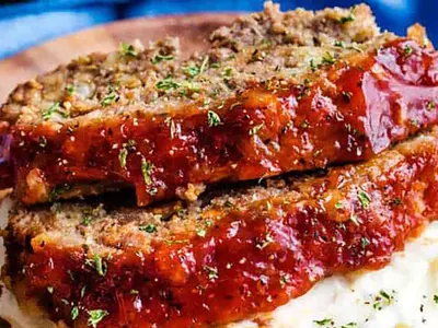 Slow Cooker Meatloaf