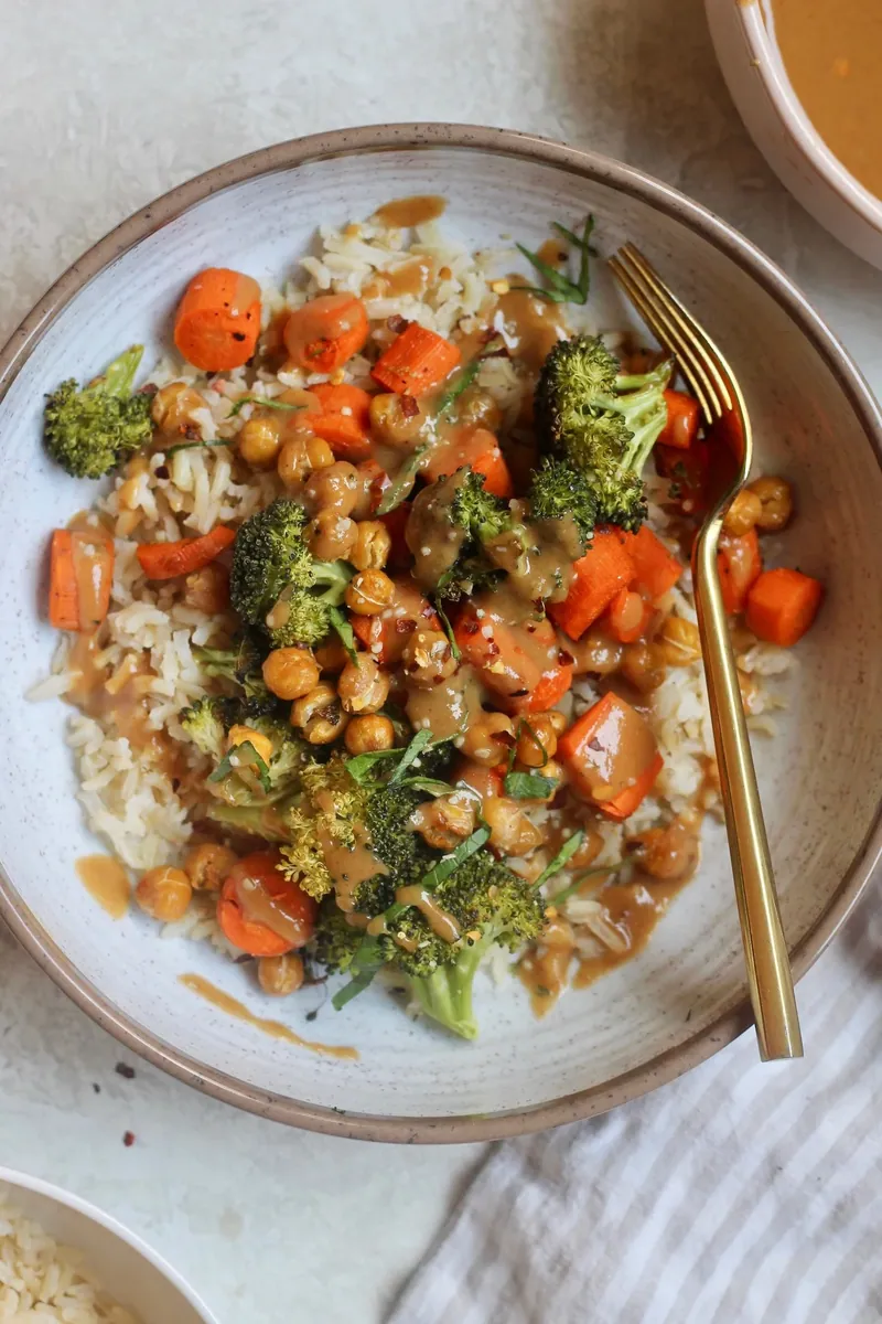 Chickpea Broccoli Buddha Bowl