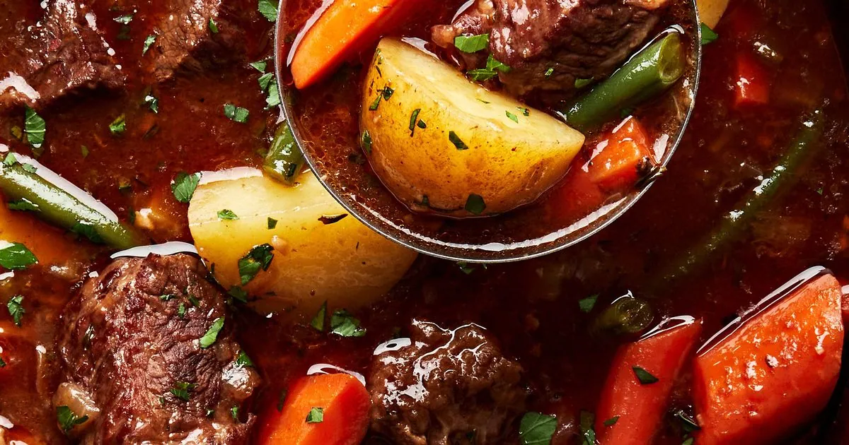 Classic Beef Stew with broth