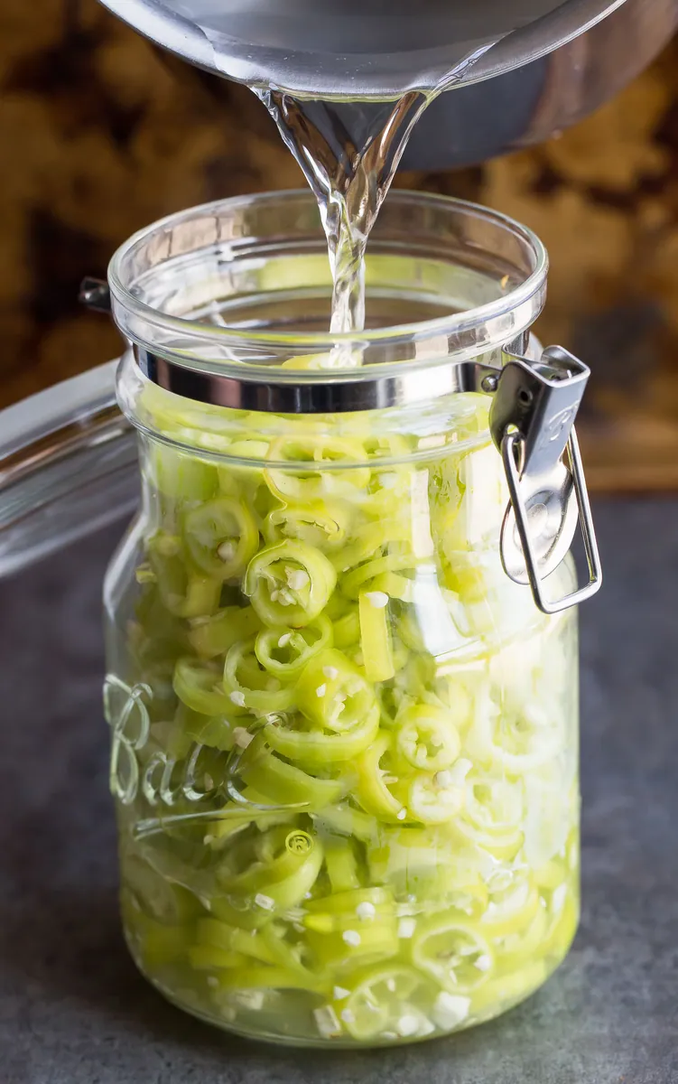 Quick Pickled Banana Peppers