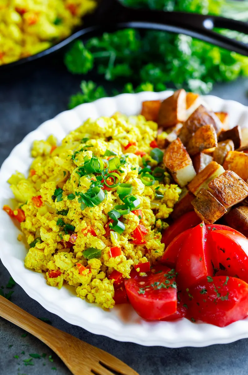 Garden Veggie Tofu Scramble