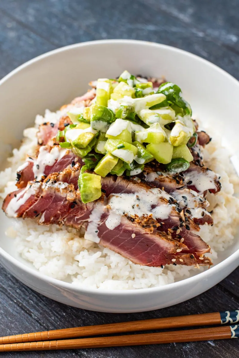 Seared Tuna with Cucumber Salad