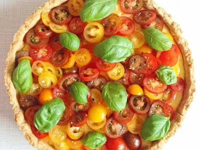 Cheese Tomato Tart