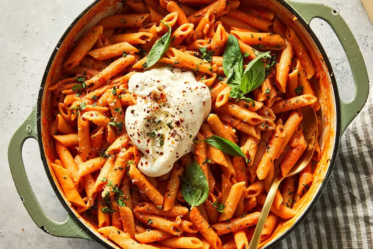 Spicy Vodka Burrata Pasta