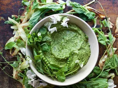 Mint Sweet Pea Guacamole