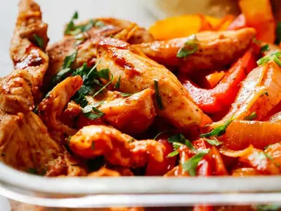 Chicken Fajita Meal-Prep Bowls