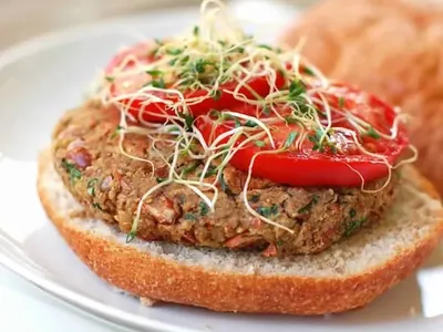 Classic Pinto Bean Burgers