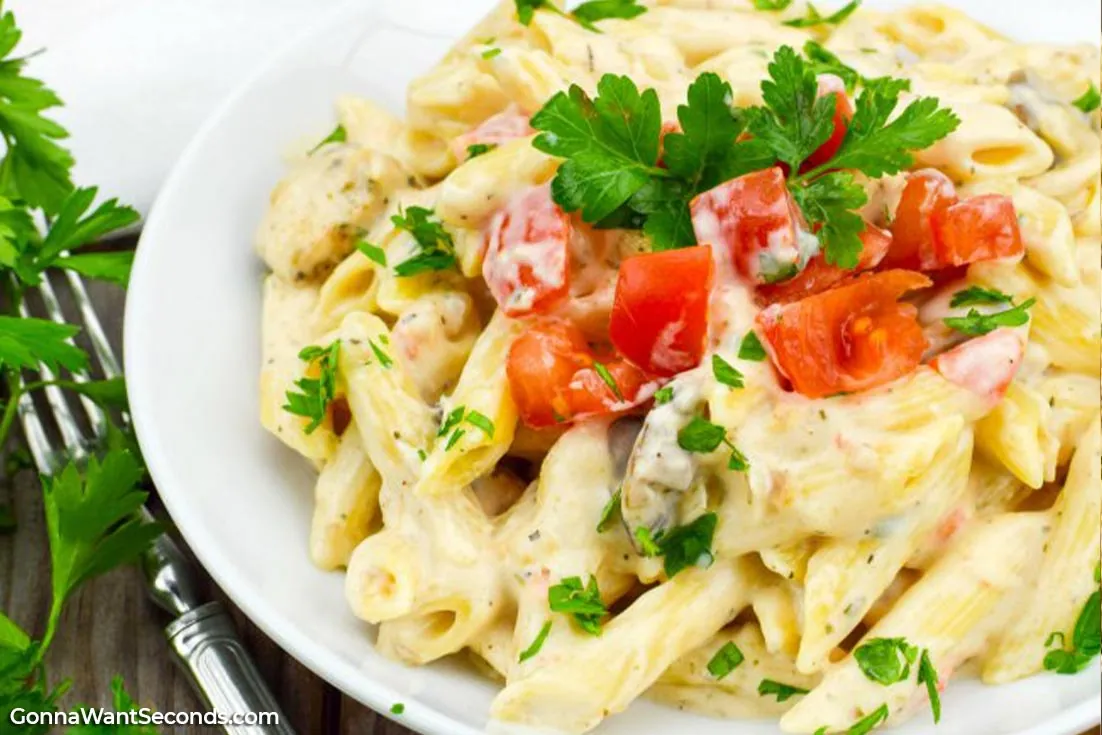 Chicken Alfredo with mushrooms