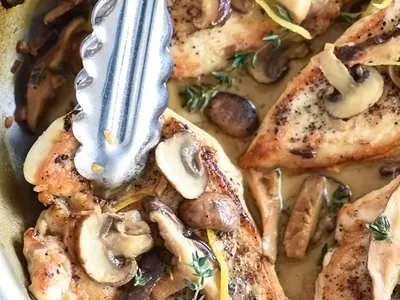 Chicken with Mushroom Sauce