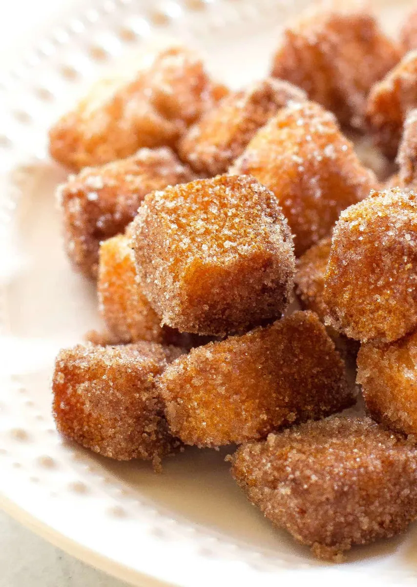 Churro Cake Bites