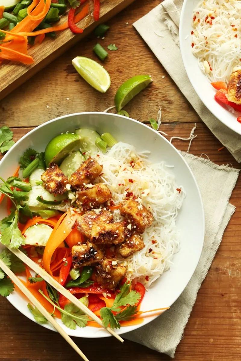 Rice Noodle Tofu Bowls