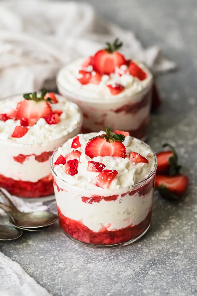Strawberry Eton Mess