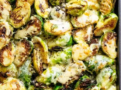 Cheesy Garlic Brussels Sprouts
