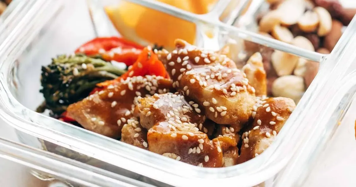 Garlic Ginger Chicken Broccoli