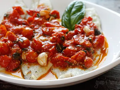 Broiled Fish with Tomato Sauce