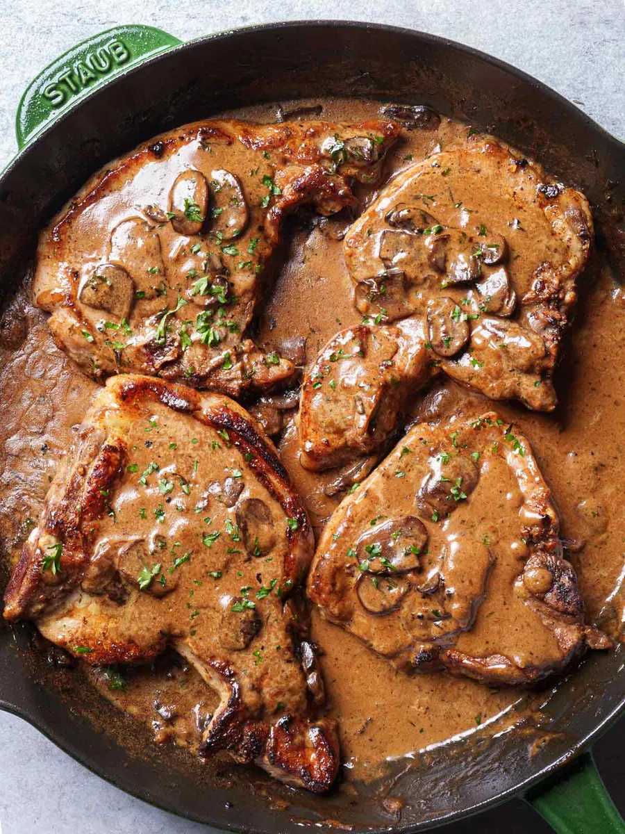 Creamy Mushroom Pork Chops