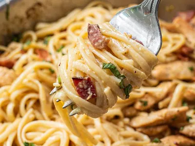 Creamy Chicken Carbonara