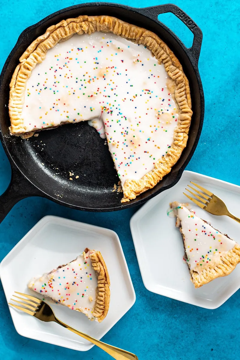 Skillet Jam Pastry