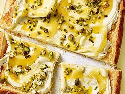 Lemon Mascarpone Fruit Tart