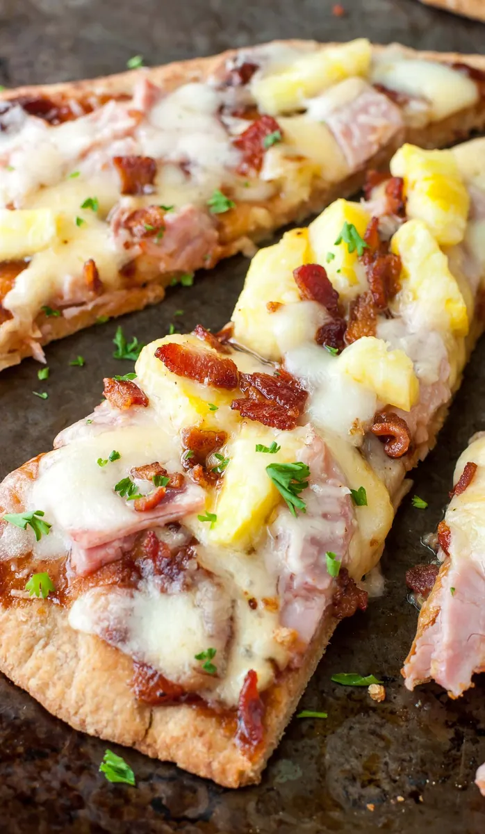 Hawaiian Flatbread Pizzas