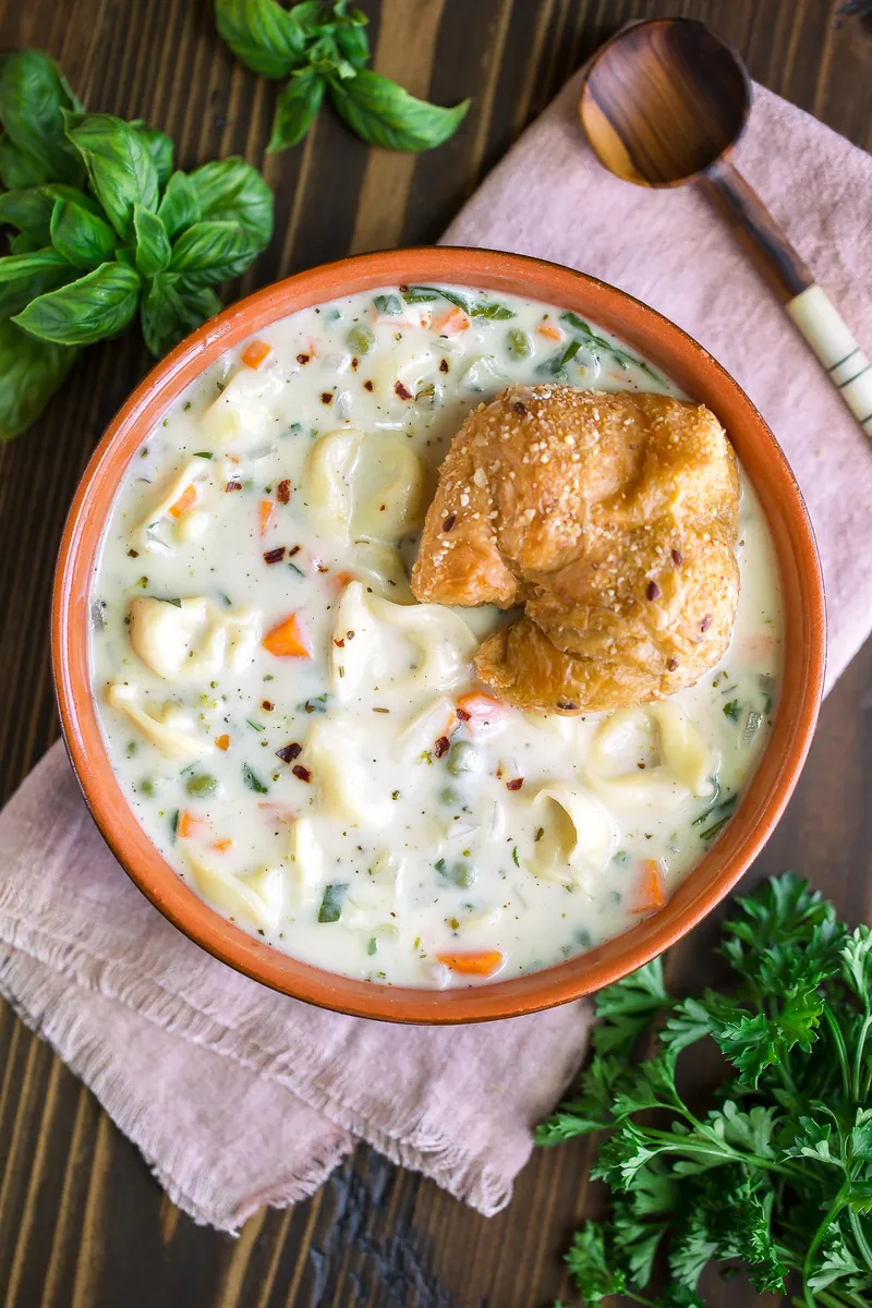 Creamy Tortellini Vegetable Soup