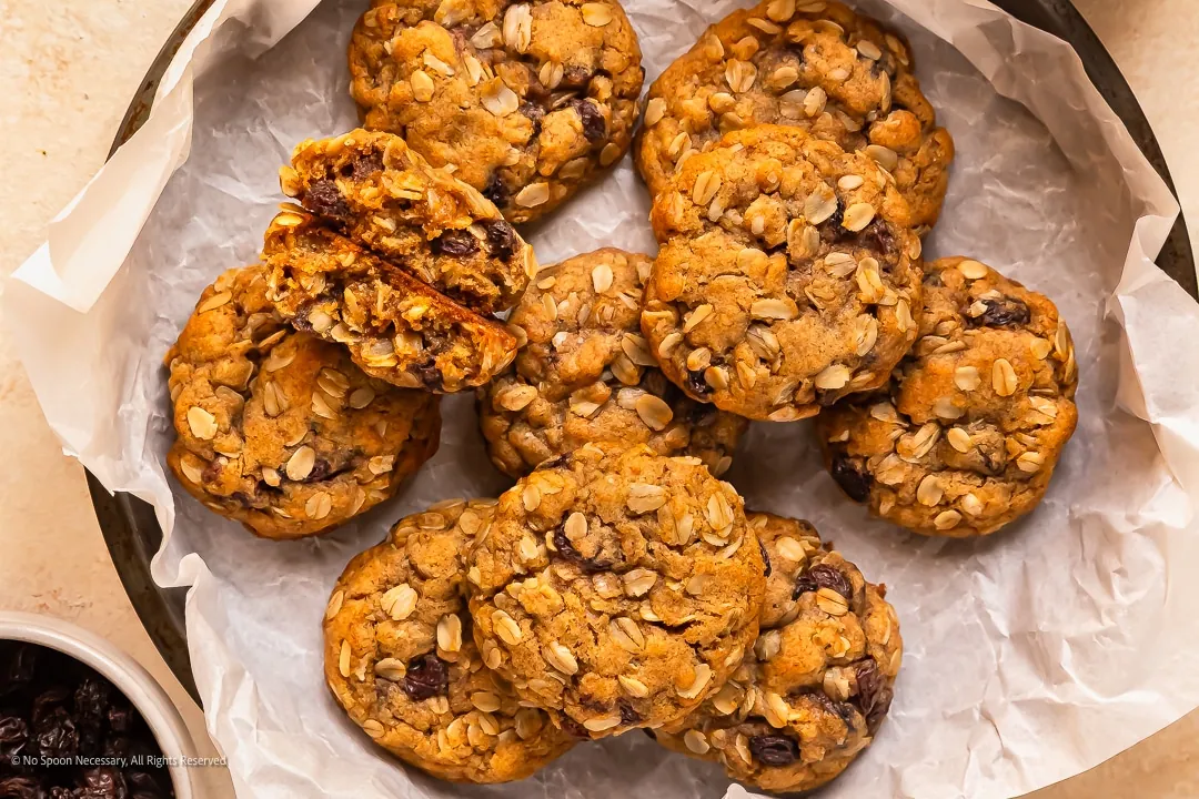 Soft Oatmeal Raisin Cookies