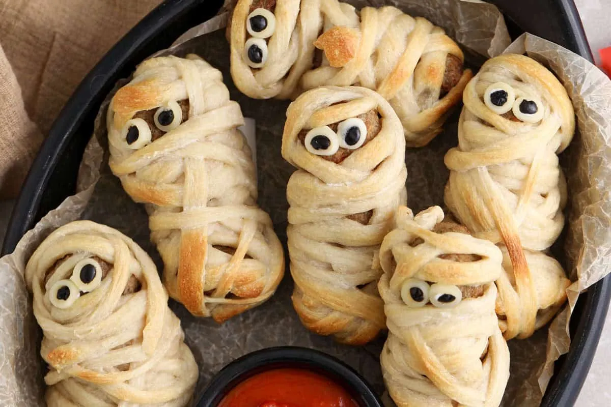 Meatball Mummies