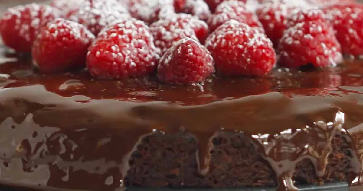 Raspberry Chocolate Almond Cake