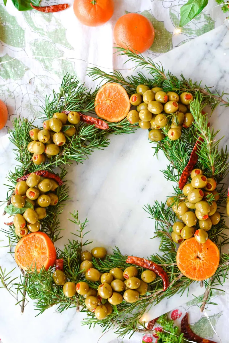 Marinated Olive Wreath