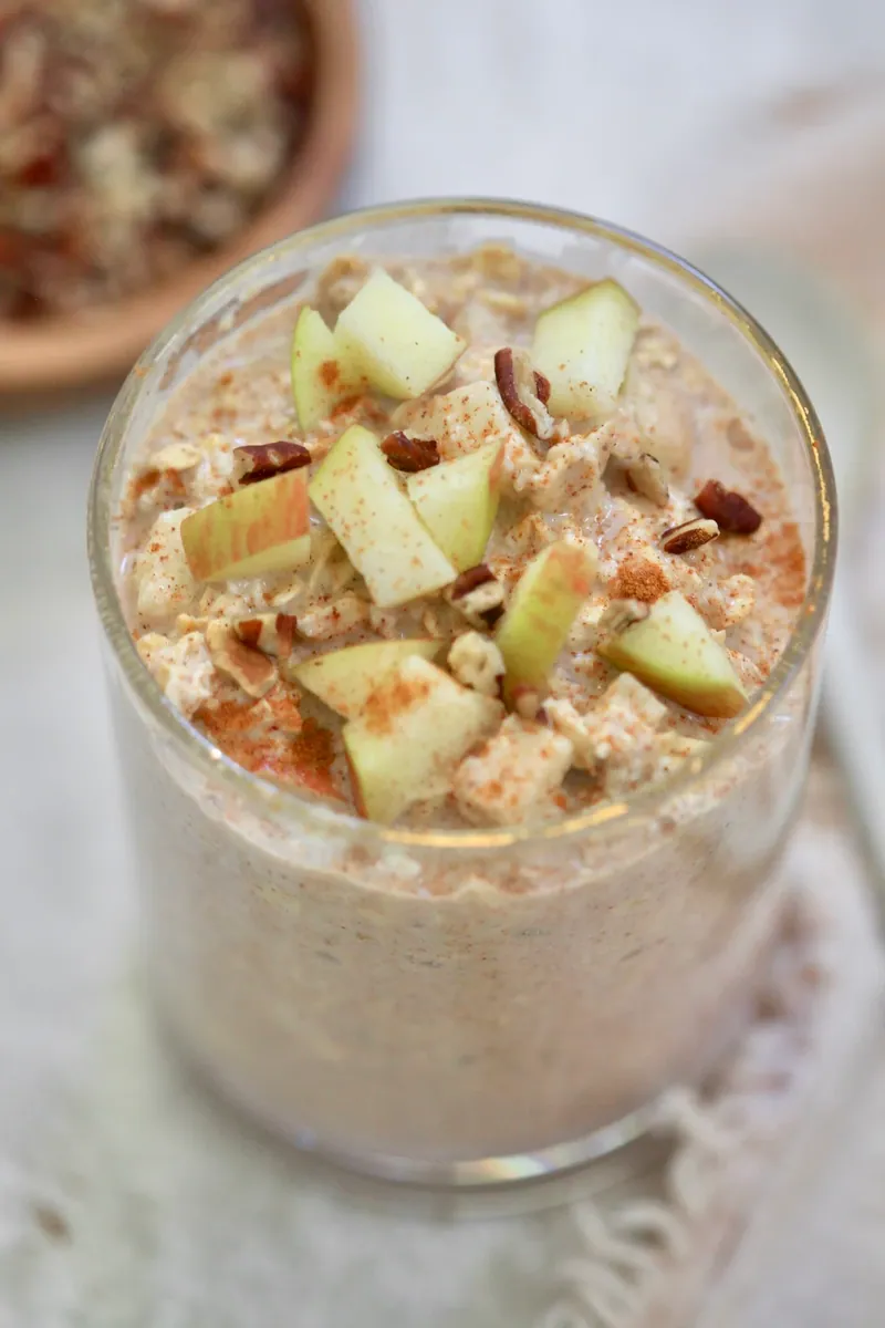 Apple Cinnamon Overnight Oats