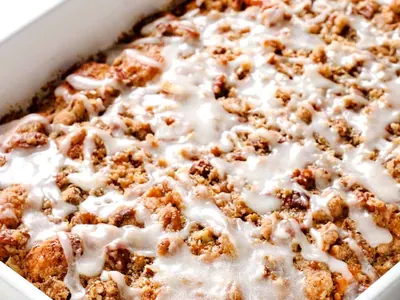 Cinnamon Roll Bake