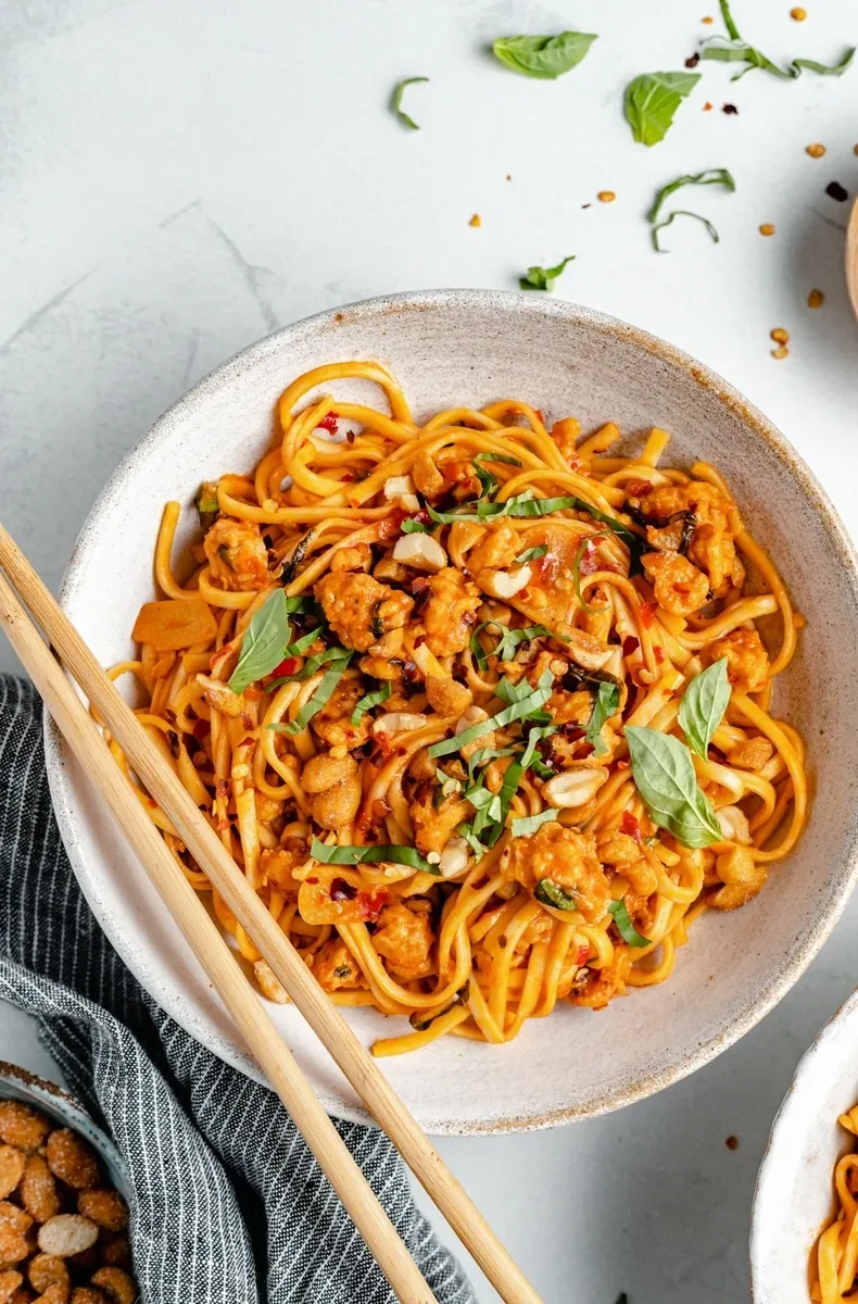 Hot Chili Chicken Noodles