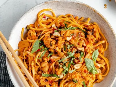 Hot Chili Chicken Noodles