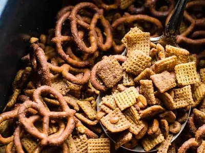Honey Mustard Snack Mix