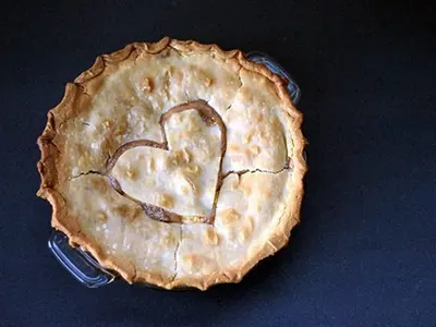 Peaches and Cream Pie with peaches