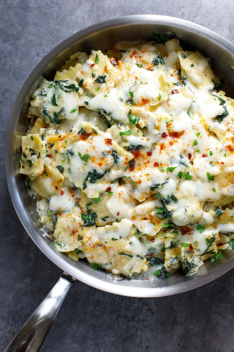 Creamy Spinach Cheese Ravioli